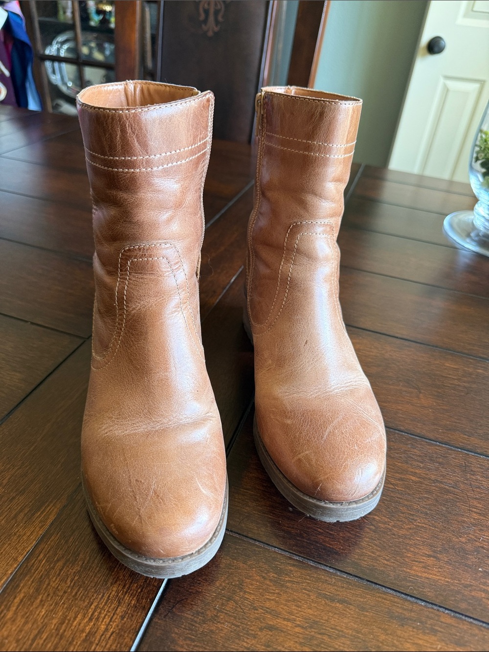 Matisse Chestnut Brown Leather Ankle Booties